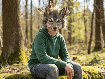 Muchos críticos argumentan que los therians tienen un trastorno psicológico o una desconexión de la realidad biológica, mientras que estos se defienden como una identidad espiritual o neuropsicológica válida. GEMINI IA