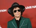 El cantante español Enrique Bunbury tendrá una conversación especial en el encuentro. ESPECIAL
