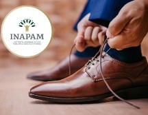 La Tarjeta Inapam permite acceder a rebajas en comercios y servicios en todo el país. CANVA/ESPECIAL