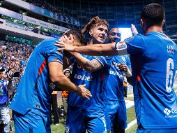 Cruz Azul llegó a 16 puntos y se puso a sólo dos de Chivas, aún líder del torneo. IMAGO7.