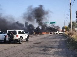 En redes sociales circulan videos de los bloqueos en diferentes puntos de Jalisco. ESPECIAL