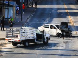 Además de bloqueos, se reportan personas armadas a bordo de vehículos en la ciudad y enfrentamientos armados. EL INFORMADOR/ J. Acosta