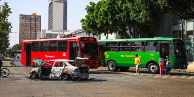 Bloqueos en Jalisco: Universidad de Guadalajara llama a la poblaci&oacute;n a la calma ante los siniestros registrados en carreteras de Jalisco derivados de operativo en Tapalpa