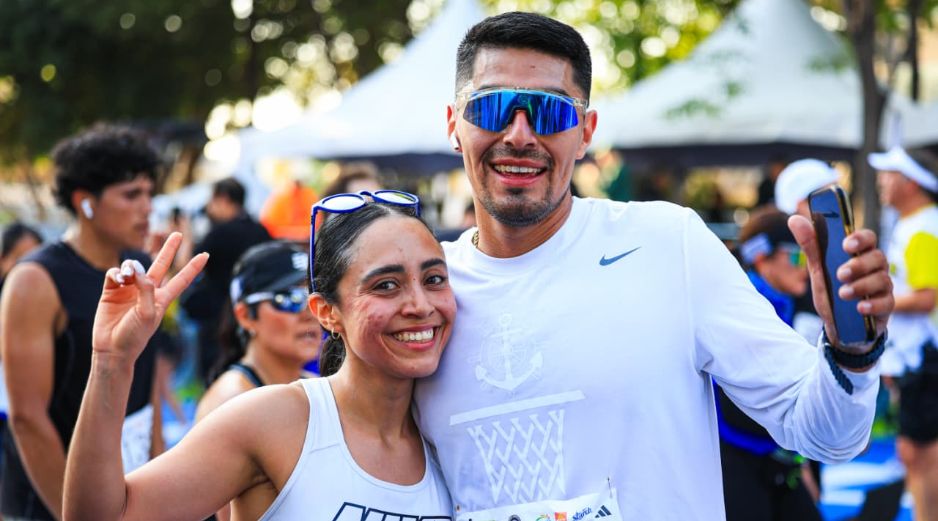 La fiesta del XL Medio Maratón cerró en La Minerva, donde los participantes se encontraron con sus seres queridos. EL INFORMADOR / J. ACOSTA