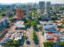 Calles vacías, comercios cerrados y transporte suspendido marcaron la jornada tras el operativo federal. EL INFORMADOR/ A. Navarro