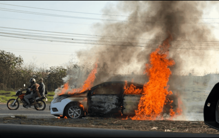 En Guadalajara, algunos comercios aún mantienen sus puertas cerradas, ¿es el caso de las Farmacias Guadalajara? ESPECIAL