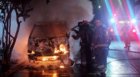 Continúan los hechos vandálicos en varios puntos de Jalisco. CORTESÍA/PC y Bomberos de Guadalajara