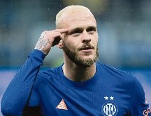 En un momento de máxima tensión para el Inter, es el carrilero izquierdo, Federico Dimarco, la principal pieza con la que cuenta el equipo. AFP