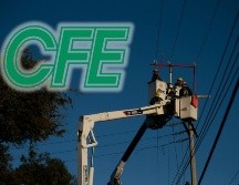 La CFE explicó que estos trabajos obedecen a la reubicación y modificación de estructuras eléctricas, con el objetivo de mejorar la calidad y continuidad del servicio en la región. ESPECIAL / EL INFORMADOR y CANVA