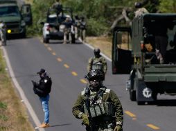 En medio de la tensión y la presencia del Ejército y la Guardia Nacional, los habitantes de Tapalpa tratan de regresar a la normalidad. AP/ARCHIVO