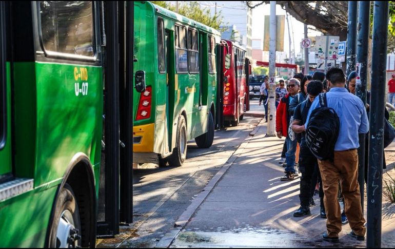 El servicio de camiones en el Área Metropolitana de Guadalajara aumentó su paso al 75%. EL INFORMADOR/A. Navarro