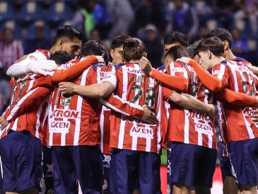 Tras su arribo a Guadalajara, los seleccionados de Chivas quedaron a disposición del técnico Gabriel Milito, quien evaluará su estado físico y definirá su participación en el compromiso ante Toluca. IMAGO7