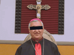 El Vaticano anunció que la renuncia del obispo no será aceptada en tanto no concluyan las investigaciones.