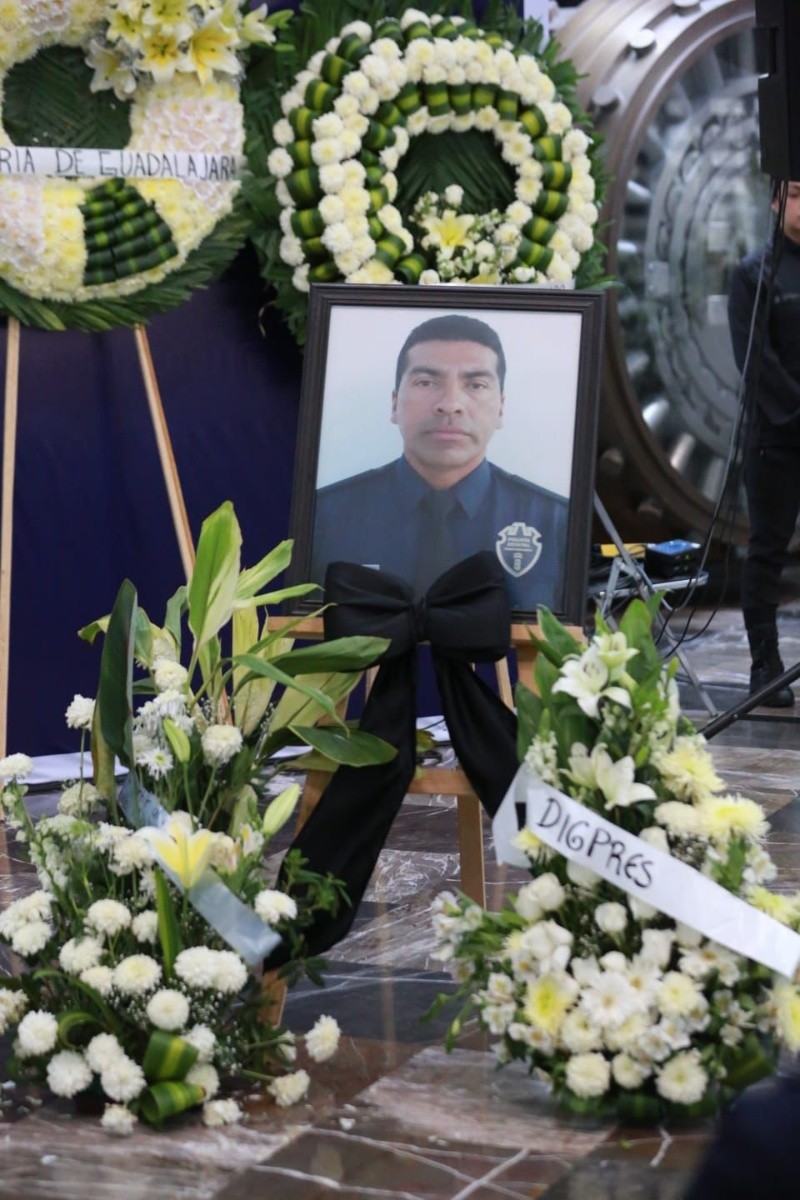 Rafael Hernández Fuentes, policía estatal penitenciario, falleció el pasado domingo 22 de febrero. ESPECIAL/SSJ