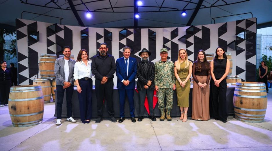 El Gobierno de Zapopan, realizó la entrega de 48 barricas a igual número de creadoras y creadores del municipio, quienes desarrollarán intervenciones plásticas bajo una línea conceptual definida. EL INFORMADOR / J. Acosta