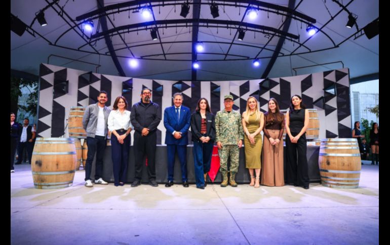 El Gobierno de Zapopan, realizó la entrega de 48 barricas a igual número de creadoras y creadores del municipio, quienes desarrollarán intervenciones plásticas bajo una línea conceptual definida. EL INFORMADOR / J. Acosta