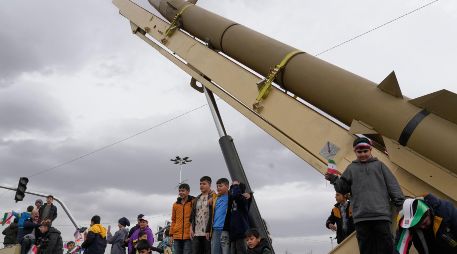 Una plataforma de misiles, durante los eventos para conmemorar el aniversario de la Revolución Islámica de 1979, en la Plaza Azadi en Teherán. AP foto/V. Salemi