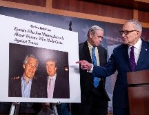 Legisladores demócratas señalan contradicciones en la Administración y exigen que Trump responda por los archivos del caso Epstein. EFE/ARCHIVO