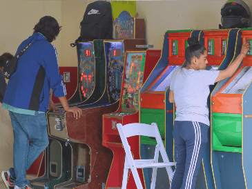 Autoridades han advertido que las maquinitas tragamonedas fomentan la ludopatía y exponen a menores a entornos vinculados con el narco. EL INFORMADOR/ARCHIVO