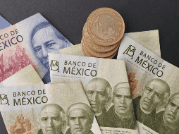 Un elemento clave dentro del cálculo es la prima de antigüedad, la cual incrementa el monto total dependiendo del tiempo laborado.  CANVA