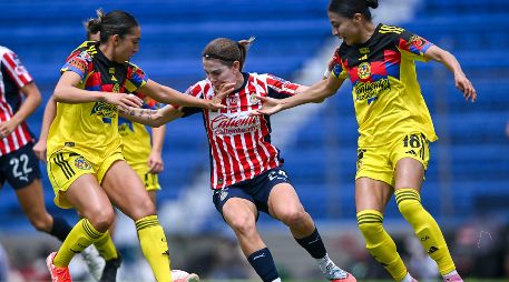 El Clásico Nacional femenil promete mantener la intensidad y rivalidad que caracteriza a ambos clubes, en un partido que genera gran expectativa entre la afición y que ahora contará con un nueva fecha. IMAGO7