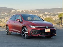 El Volkswagen GTI estrena faros y calaveras full LED, rines de 20 pulgadas y logotipo iluminado. CORTESÍA