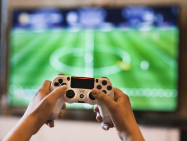 Con esta actualización mensual, la plataforma continúa ampliando su oferta de entretenimiento para millones de jugadores en todo el mundo. CANVA