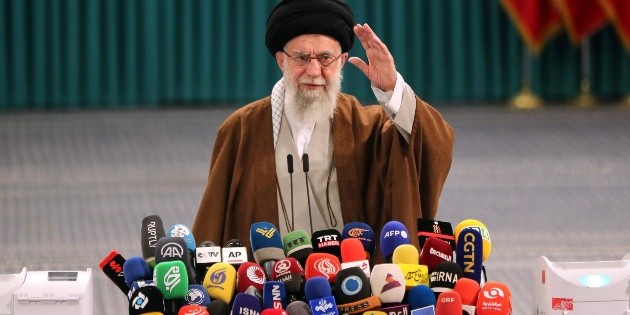 Ir&aacute;n declara 40 d&iacute;as de luto por la muerte de Jamene&iacute;