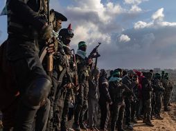 Imagen de Archivo de combatientes de las brigadas Izz ad-Din al-Qassam, el brazo armado del movimiento palestino Hamás.EFE/H. IMAD