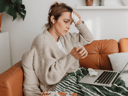 El neumococo es una bacteria común que puede causar desde infecciones leves hasta enfermedades graves como neumonía o meningitis. CANVA