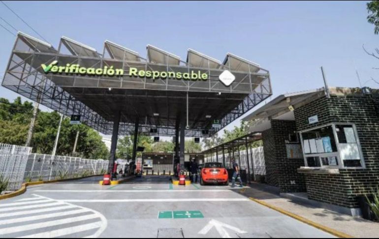 El Gobierno de Jalisco mantiene activo el programa Verificación Vehicular Responsable, diseñado para reducir las emisiones contaminantes y fomentar una movilidad más consciente en el Estado. EL INFORMADOR / ARCHIVO