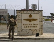 Varias explosiones se han registrado al filo de la medianoche en la base de Akrotiri, que el ejército británico tiene en Limassol (Chipre), sin que se tenga constancia hasta el momento de víctimas, según recogen varios medios británicos. AP / ARCHIVO
