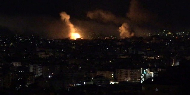 Israel lanza intensa oleada de bombardeos contra los suburbios de Beirut