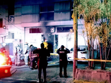 Al lugar acudieron elementos de Protección Civil y Bomberos de Guadalajara. ESPECIAL