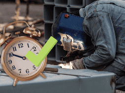 México registra más de 2 mil 100 horas trabajadas al año en promedio, cifra superior a la media de los países miembros, que ronda las mil 687 horas. EL INFORMADOR/ARCHIVO