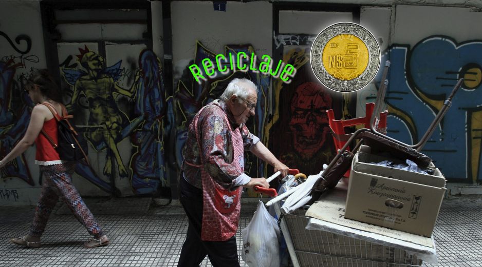 Todo sirve y todo se puede reciclar. Identifica, reúne y entrégalo en el espacio de reciclaje que más se acomode a tus traslados. EFE / ARCHIVO