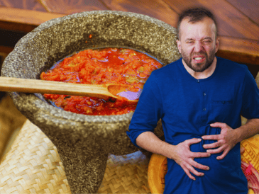 El chile y las salsas tienen capsaicina, un componente que irrita los pasajes nasales y provoca moco líquido. ESPECIAL / CANVA