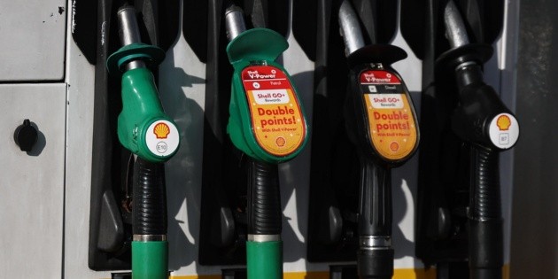 Petr&oacute;leo se dispara por miedo a posible guerra en Medio Oriente