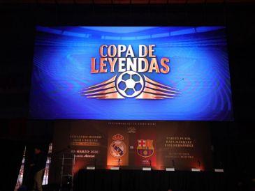 La casa de las Chivas recibirá por primera vez un enfrentamiento de esta magnitud con figuras retiradas de dos de los clubes más influyentes del planeta. X/ @EstadioAKRON.