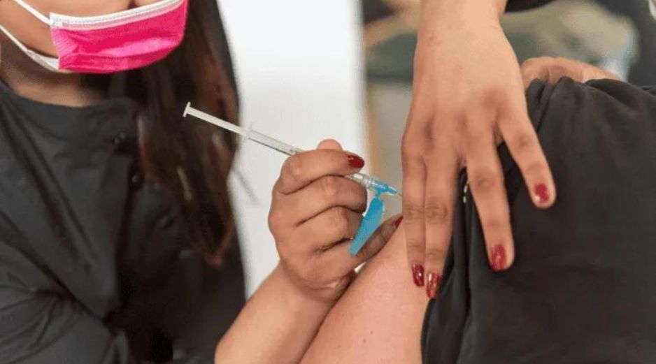 A la fecha se han aplicado mil 614 915 dosis de vacunas en la capital. ESPECIAL