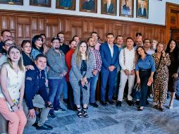 Burócratas estatales recibirán hasta 6% de incremento salarial retroactivo a enero de 2026. ESPECIAL