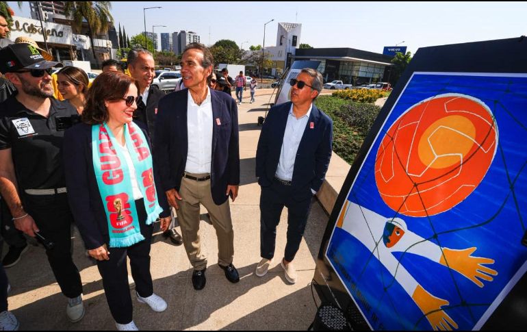 La exposición ofrece a los asistentes un viaje visual por la evolución del torneo de la FIFA y su impacto cultural. EL INFORMADOR / J. Acosta