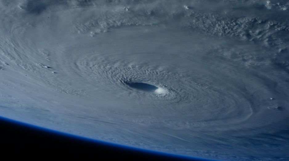 Los nombres siguen un orden alfabético y alternan entre femeninos y masculinos. UNSPLASH.