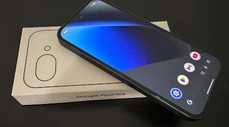 Para este nuevo modelo Google ha apostado por la optimización de la inteligencia artificial. EFE/S. Yáñez