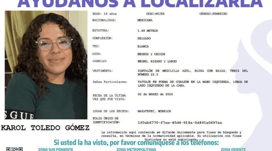 Karol recibió el apoyo de sus compañeros de aula, amigos y familiares con una marcha que partió desde el Centro de Estudios Superiores de Mazatepec, hacia el palacio municipal. FISCALÍA DE MORELOS