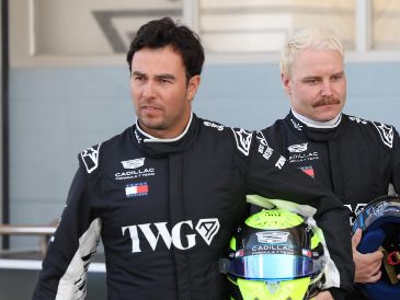 Checo Pérez fue situado en la posición 22 de la segunda práctica libre. AP/Archivo