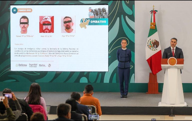 Claudia Sheinbaum y Omar García Harfuch, en la conferencia matutina en Guadalajara. EL INFORMADOR / A. Navarro