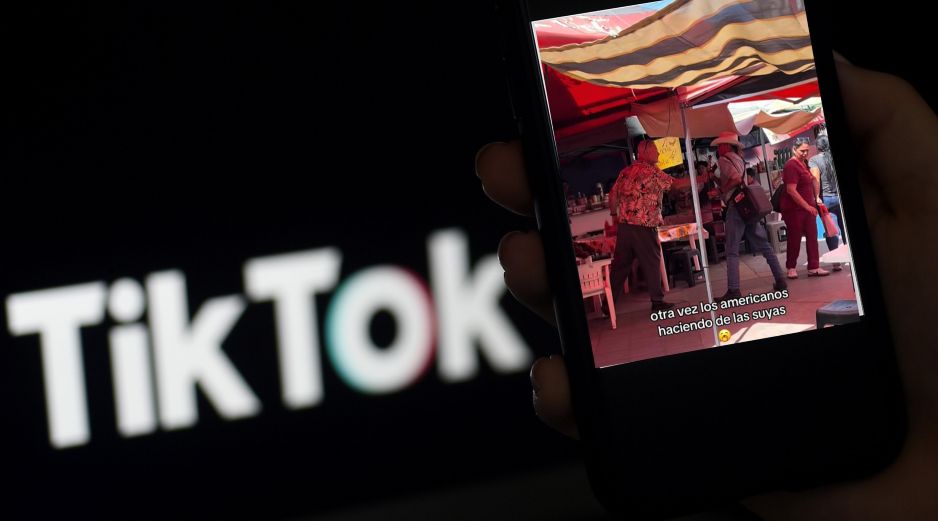 El altercado provocó que la gente local interviniera a favor del músico. AFP / ARCHIVO / ESPECIAL / TikTok @brragan