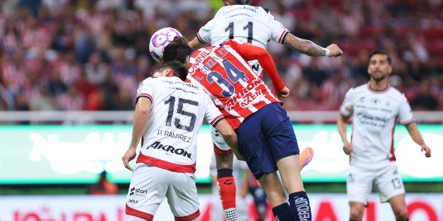 Atlas y Chivas se juegan m&aacute;s que el orgullo en una nueva edici&oacute;n del Cl&aacute;sico Tapat&iacute;o