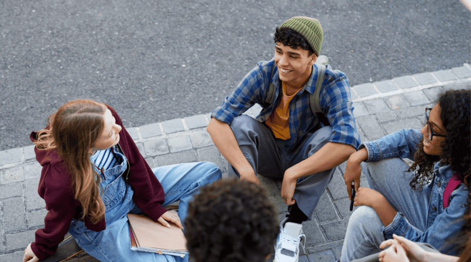 La tendencia a justificar todo puede originarse en experiencias tempranas. CANVA